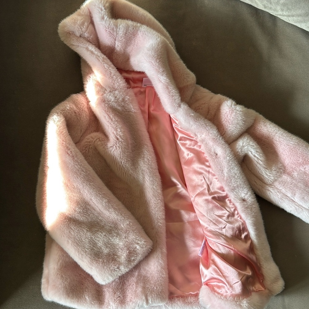Like new Hanna Anderson. Faux fur pink jacket with silk lining